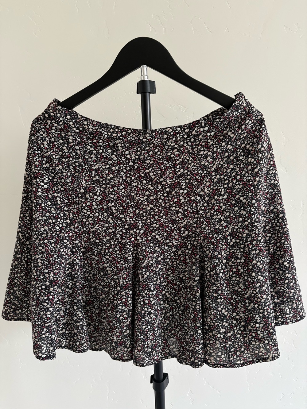 Wishlist Black Floral Skater Mini Skirt Size Large